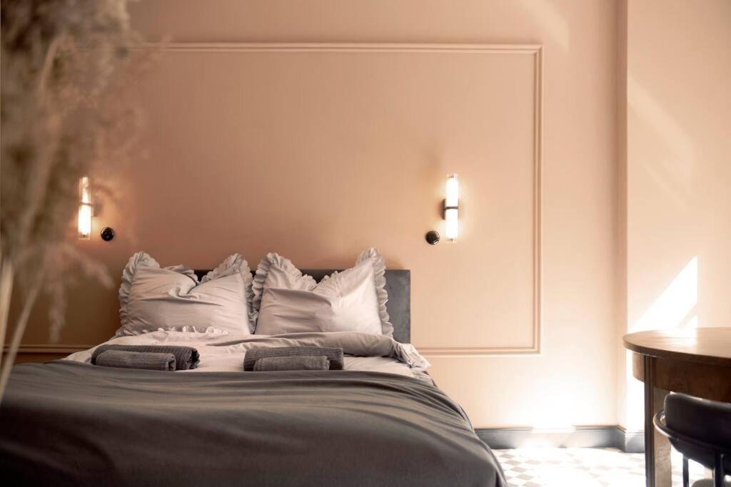 Elegant Apartment In The City Center Vratislav Exteriér fotografie
